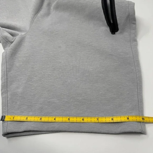 Old Navy Dynamic Fleece Shorts Men Stretch Light Gray Elastic Waist Men Small - Picture 9 of 11